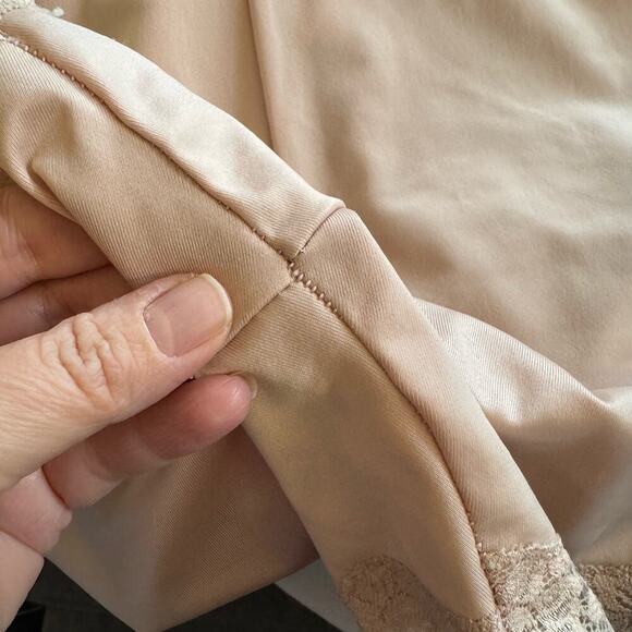 Marilyn Monroe Shaping Boy Short Shapewear Undergarment Nude Lace Detail 1X - Picture 12 of 12